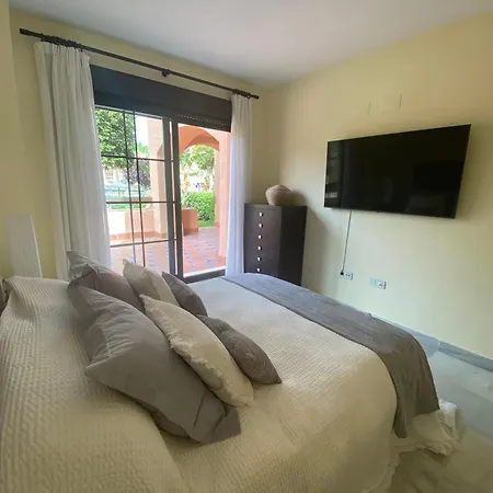1197: 3 Bedroom Grd Floor Hacienda Del Sol *